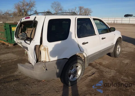 2002 Ford Escape Xlt z USA, uszkodzony, nr VIN 1FMYU03102KB53542